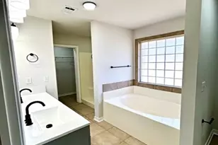 888 Maple Woods Cir, Pensacola, FL 32534 - Photo 20