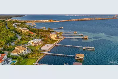 1323 Soundview Trl, Gulf Breeze, FL 32561 - Photo 46