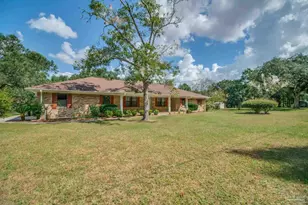 1880 Amanda Ln, Cantonment, FL 32533 - Photo 2