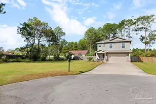 2519 Lovewood Dr, Navarre, FL 32566 - Photo 2