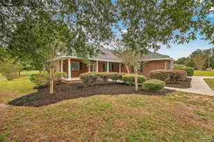 5947 Tanglewood Dr, Milton, FL 32570 - Photo 4