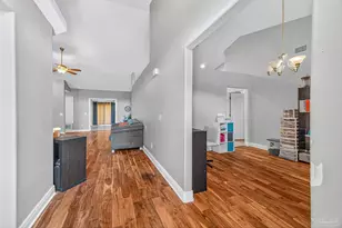 5589 Colinas Verde Dr, Milton, FL 32570 - Photo 8