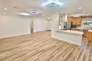 3795 Summer Dr, Pensacola, FL 32504 - Photo 2