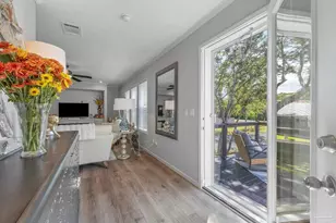 7984 Twin Lake Dr, Milton, FL 32583 - Photo 10