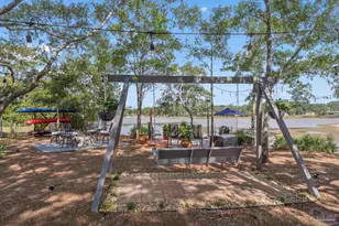 7984 Twin Lake Dr, Milton, FL 32583 - Photo 40