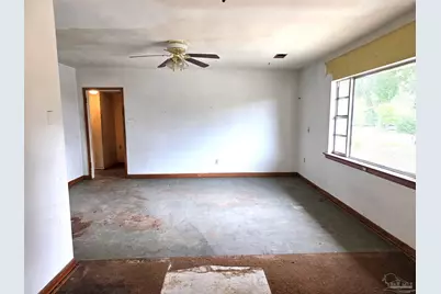 1631 E Maura St, Pensacola, FL 32503 - Photo 2