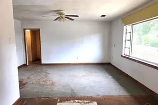 1631 E Maura St, Pensacola, FL 32503 - Photo 2