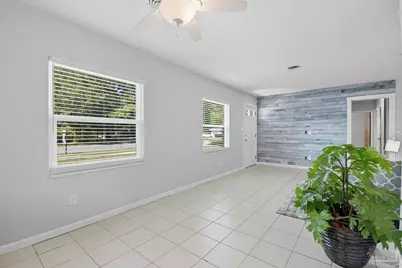 6190 Arbutus Dr, Pensacola, FL 32504 - Photo 8