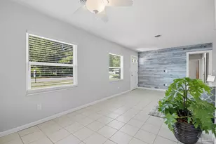 6190 Arbutus Dr, Pensacola, FL 32504 - Photo 8