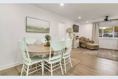 3275 Adrian Rd, Pensacola, FL 32504 - Photo 12