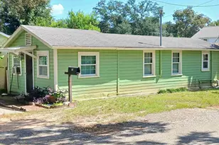 315 S Valencia St, Pensacola, FL 32507 - Photo 2