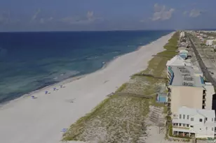 8257 Gulf Blvd, Navarre Beach, FL 32566 - Photo 42