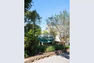 927 Brookside Pl, Pensacola, FL 32503 - Photo 1