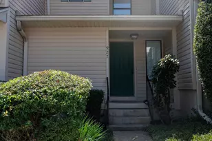 927 Brookside Pl, Pensacola, FL 32503 - Photo 2