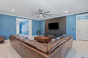 2043 Refuge Cir, Gulf Breeze, FL 32563 - Photo 8