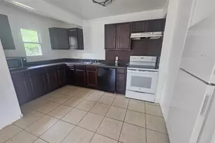 5775 Ventura Ln, Pensacola, FL 32526 - Photo 4