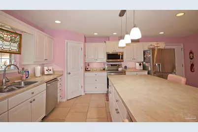 2301 Majestic Dr, Pensacola, FL 32534 - Photo 18