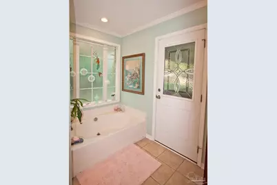 2301 Majestic Dr, Pensacola, FL 32534 - Photo 46