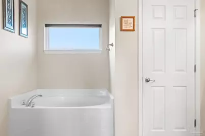 9989 Castleberry Blvd, Pensacola, FL 32526 - Photo 16