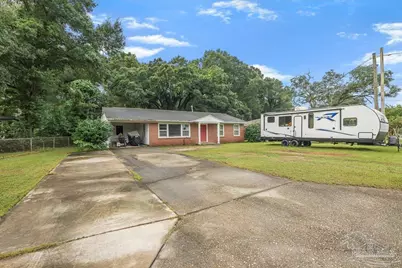 17 Linda St, Pensacola, FL 32506 - Photo 4