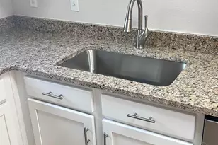 7101 Joy St, Pensacola, FL 32514 - Photo 10