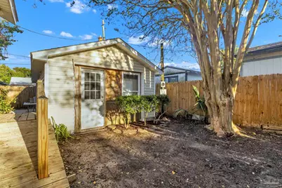 327 Gibbs Rd, Pensacola, FL 32507 - Photo 32