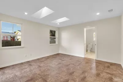 327 Gibbs Rd, Pensacola, FL 32507 - Photo 24