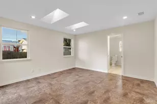 327 Gibbs Rd, Pensacola, FL 32507 - Photo 24