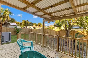 327 Gibbs Rd, Pensacola, FL 32507 - Photo 36