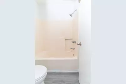 601 E Burgess Rd #G5, Pensacola, FL 32504 - Photo 10