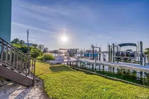 14100 River Rd, Pensacola, FL 32507 - Photo 12
