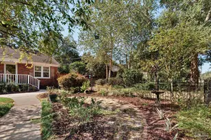 1813 E Maxwell St, Pensacola, FL 32503 - Photo 6