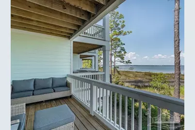 16104 Innerarity Pt Rd, Pensacola, FL 32507 - Photo 2