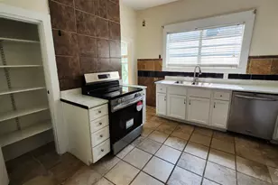 913 N 8th Ave, Pensacola, FL 32501 - Photo 6