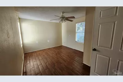 913 N 8th Ave, Pensacola, FL 32501 - Photo 16