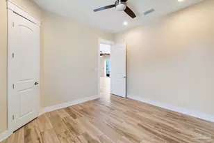 479 Deer Point Dr, Gulf Breeze, FL 32561 - Photo 20