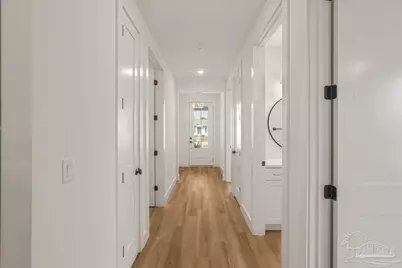 2807 E Gonzales St, Pensacola, FL 32503 - Photo 8