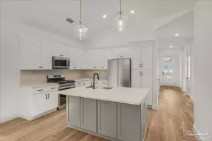 2807 E Gonzales St, Pensacola, FL 32503 - Photo 10