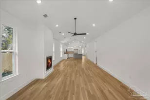 2807 E Gonzales St, Pensacola, FL 32503 - Photo 12