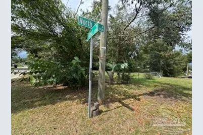 1301 N V St, Pensacola, FL 32505 - Photo 8