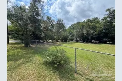 1301 N V St, Pensacola, FL 32505 - Photo 1