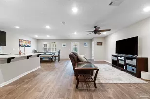 4082 Chickadee St, Milton, FL 32583 - Photo 6