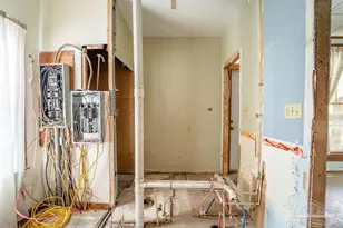 400 W Gregory St, Pensacola, FL 32502 - Photo 14