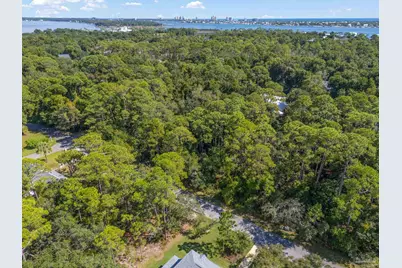 5602 North Shore Way, Pensacola, FL 32507 - Photo 10