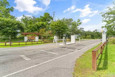 5602 North Shore Way, Pensacola, FL 32507 - Photo 18