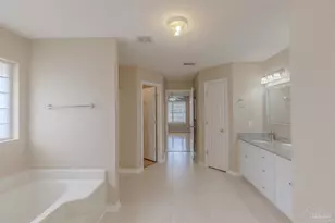 1230 Grand Ridge Cir, Gulf Breeze, FL 32563 - Photo 10
