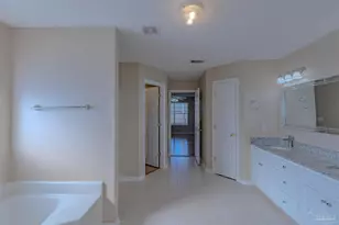 1230 Grand Ridge Cir, Gulf Breeze, FL 32563 - Photo 50