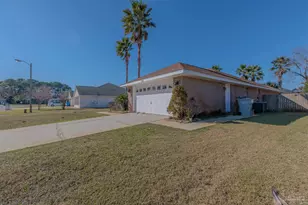 1230 Grand Ridge Cir, Gulf Breeze, FL 32563 - Photo 56