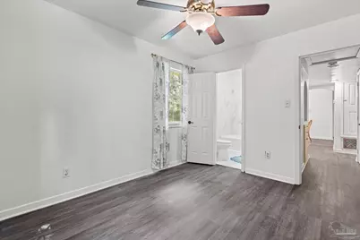 5120 W Fairfield Dr, Pensacola, FL 32506 - Photo 10