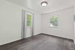 5120 W Fairfield Dr, Pensacola, FL 32506 - Photo 12